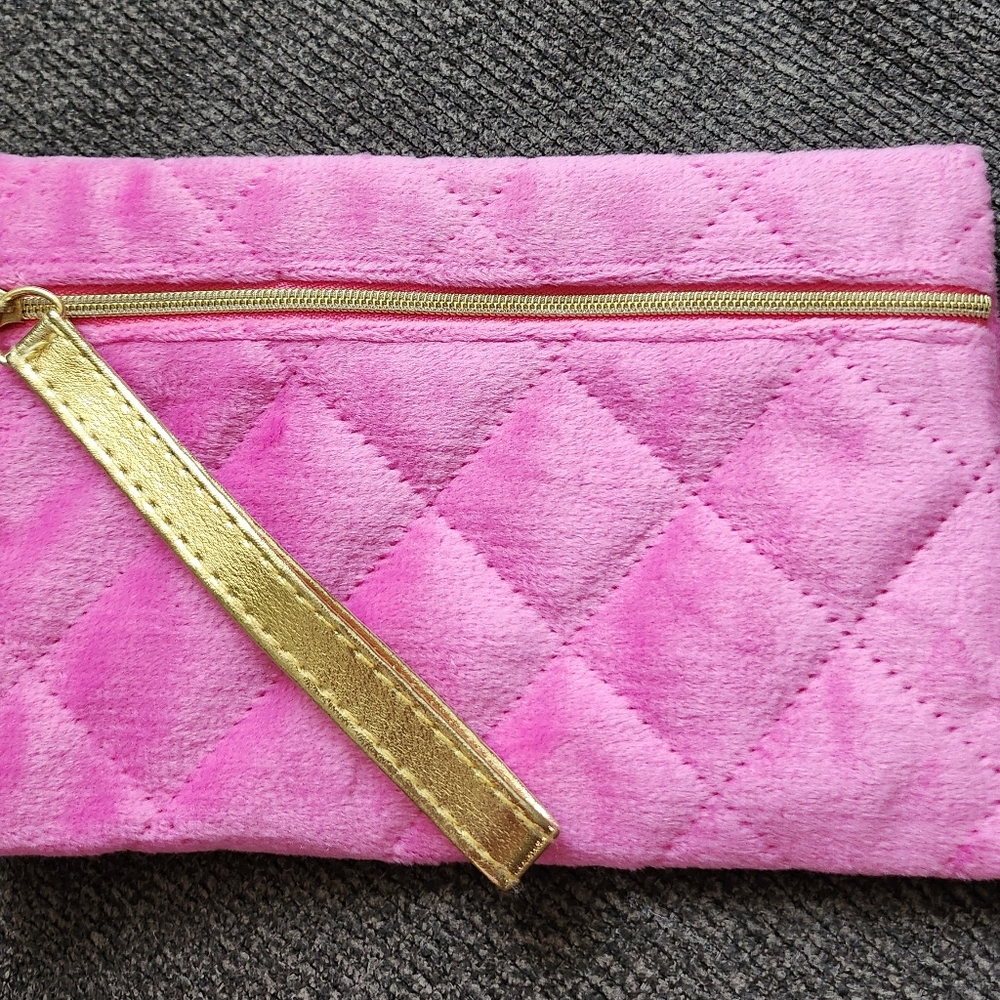 Nov 2023 IPSY bag